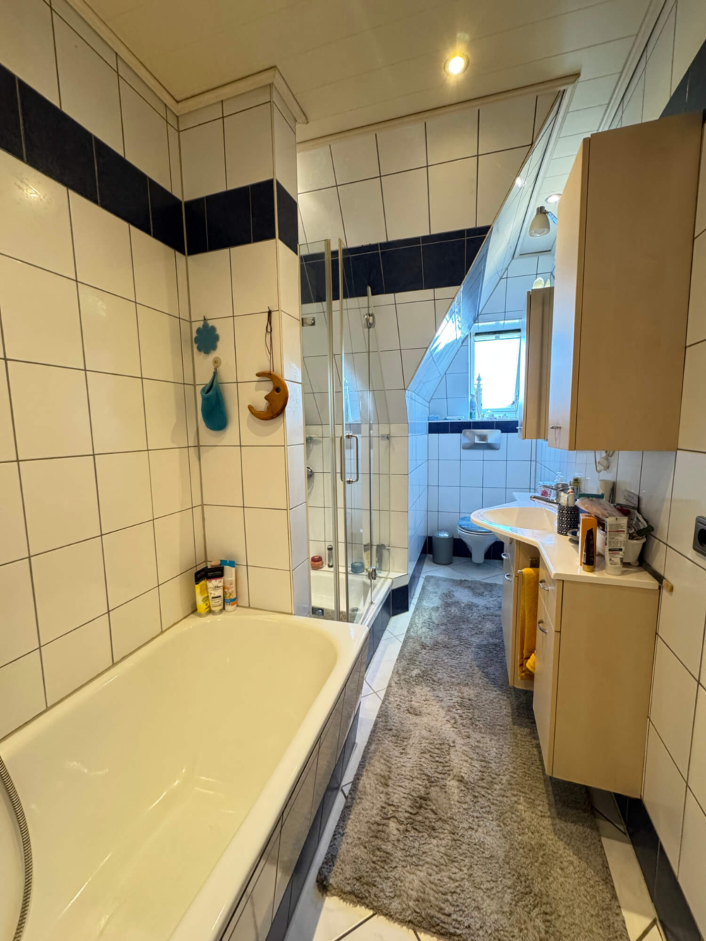WI-310-2025-8-weidenbach-immobilien-herne-wohnung-herne-badezimmer
