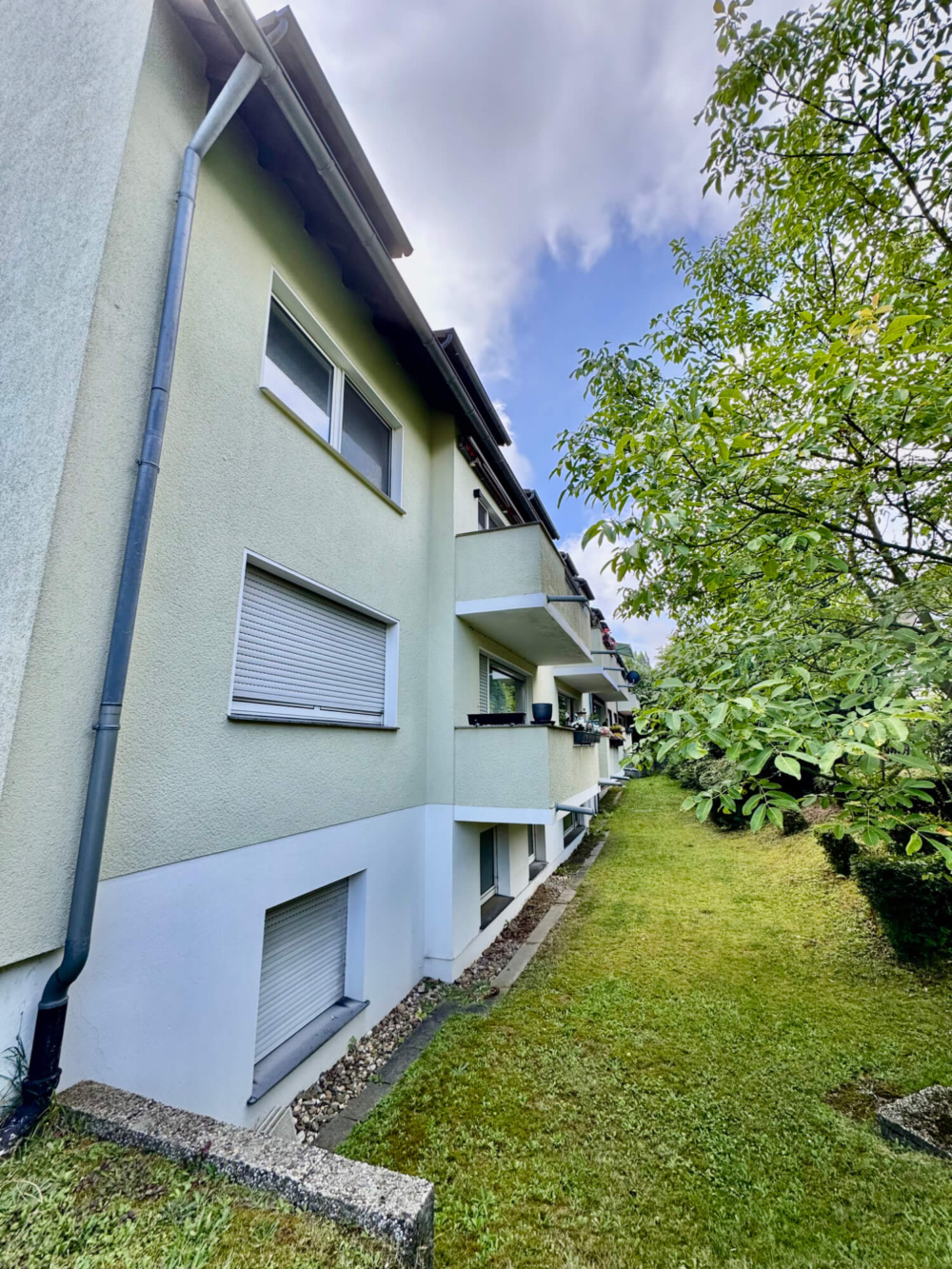 wi-311-2025-2-weidenbach-immobilien-herne-mehrfamilienhaus-bochum-balkone