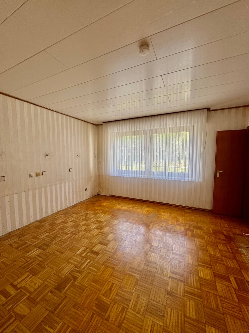 wi-320-2025-10-weidenbach-immobilien-herne-bungalow-gladbeck-zimmer