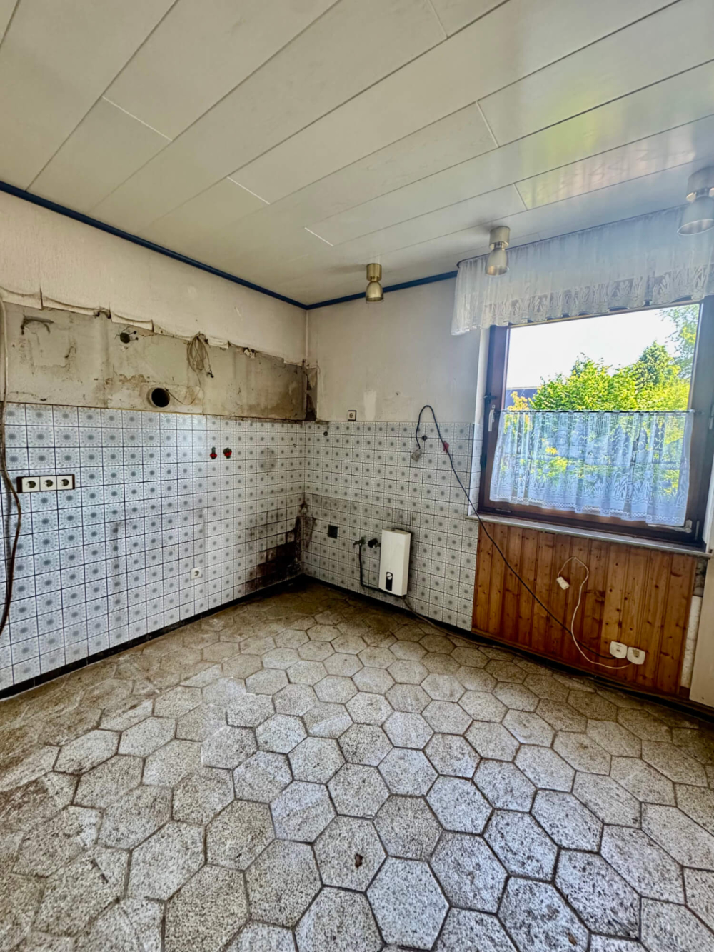 wi-320-2025-16-weidenbach-immobilien-herne-bungalow-gladbeck-kueche