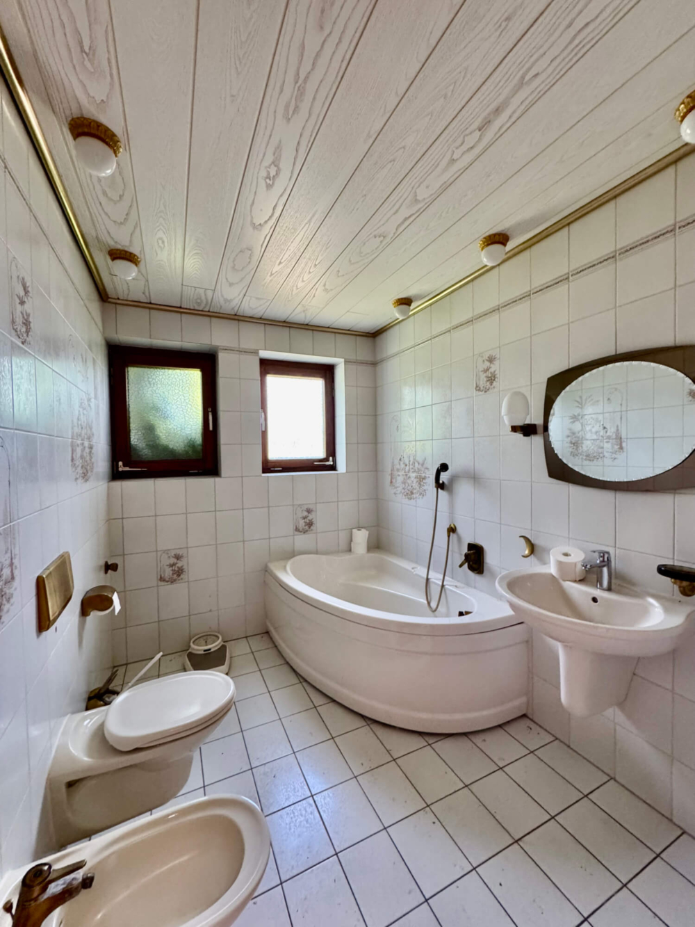 wi-320-2025-18-weidenbach-immobilien-herne-bungalow-gladbeck-badezimmer
