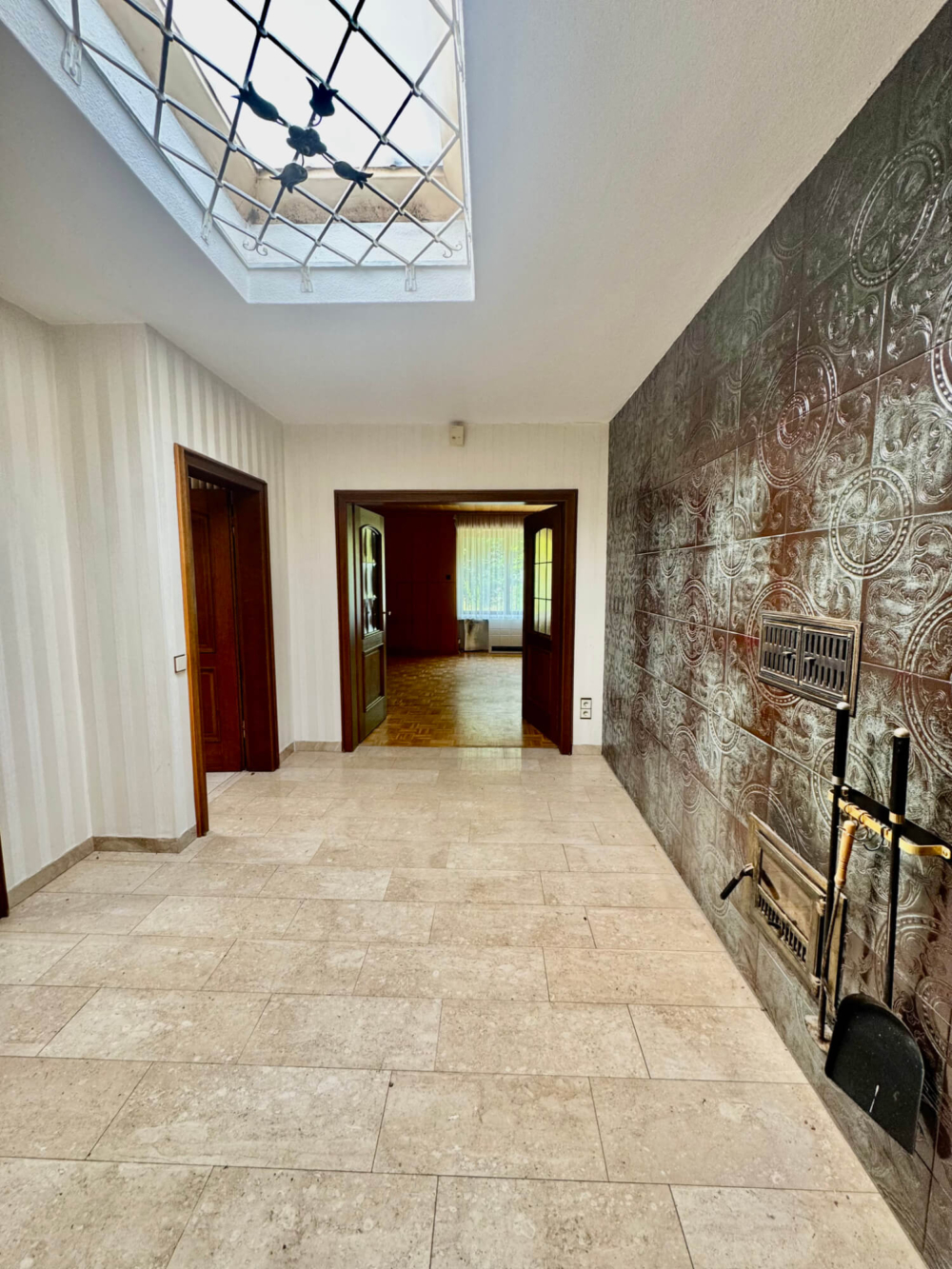 wi-320-2025-3-weidenbach-immobilien-herne-bungalow-gladbeck-eingangsbereich