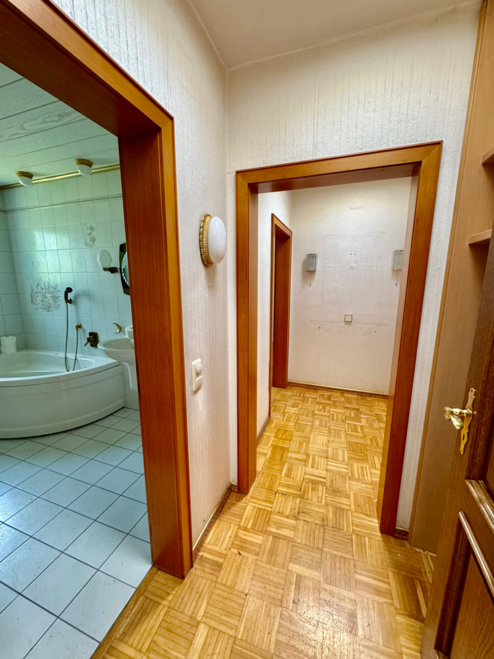 wi-320-2025-5-weidenbach-immobilien-herne-bungalow-gladbeck-diele