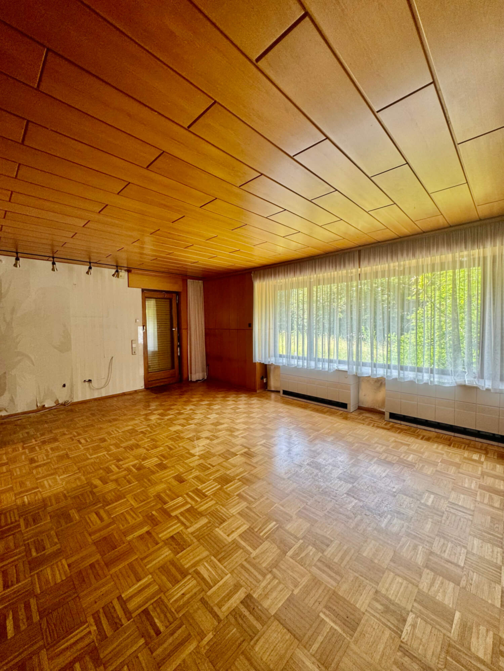 wi-320-2025-7-weidenbach-immobilien-herne-bungalow-gladbeck-wohnzimmer