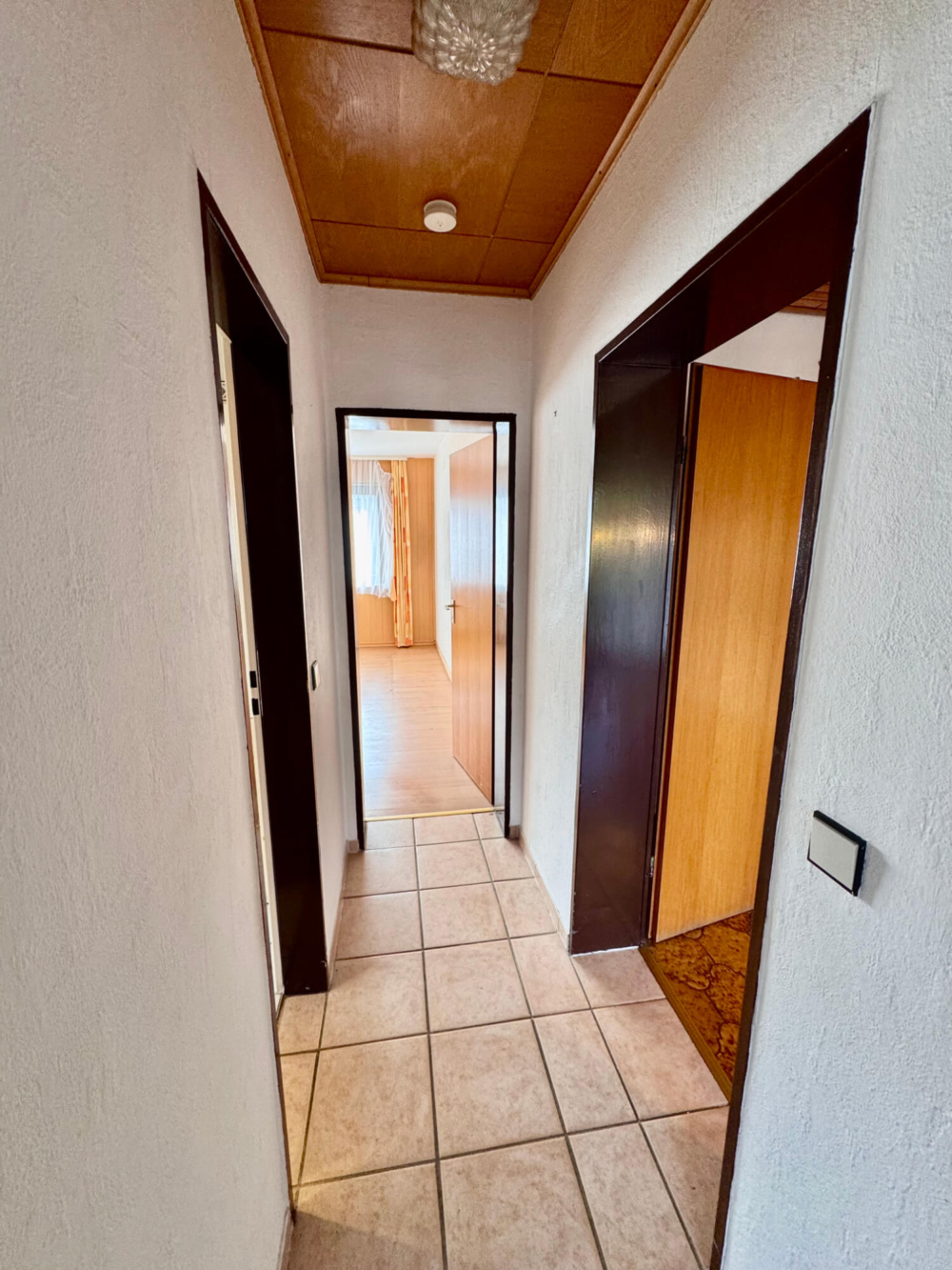 wi-325-2025-2-weidenbach-immobilien-herne-erdgeschosswohnung-herne-diele
