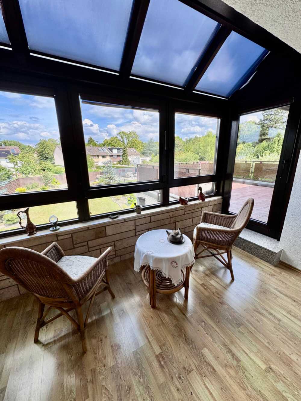 wi-326-2025-15-weidenbach-immobilien-herne-reihenendhaus-herne-wintergarten-buero-schlafzimmer