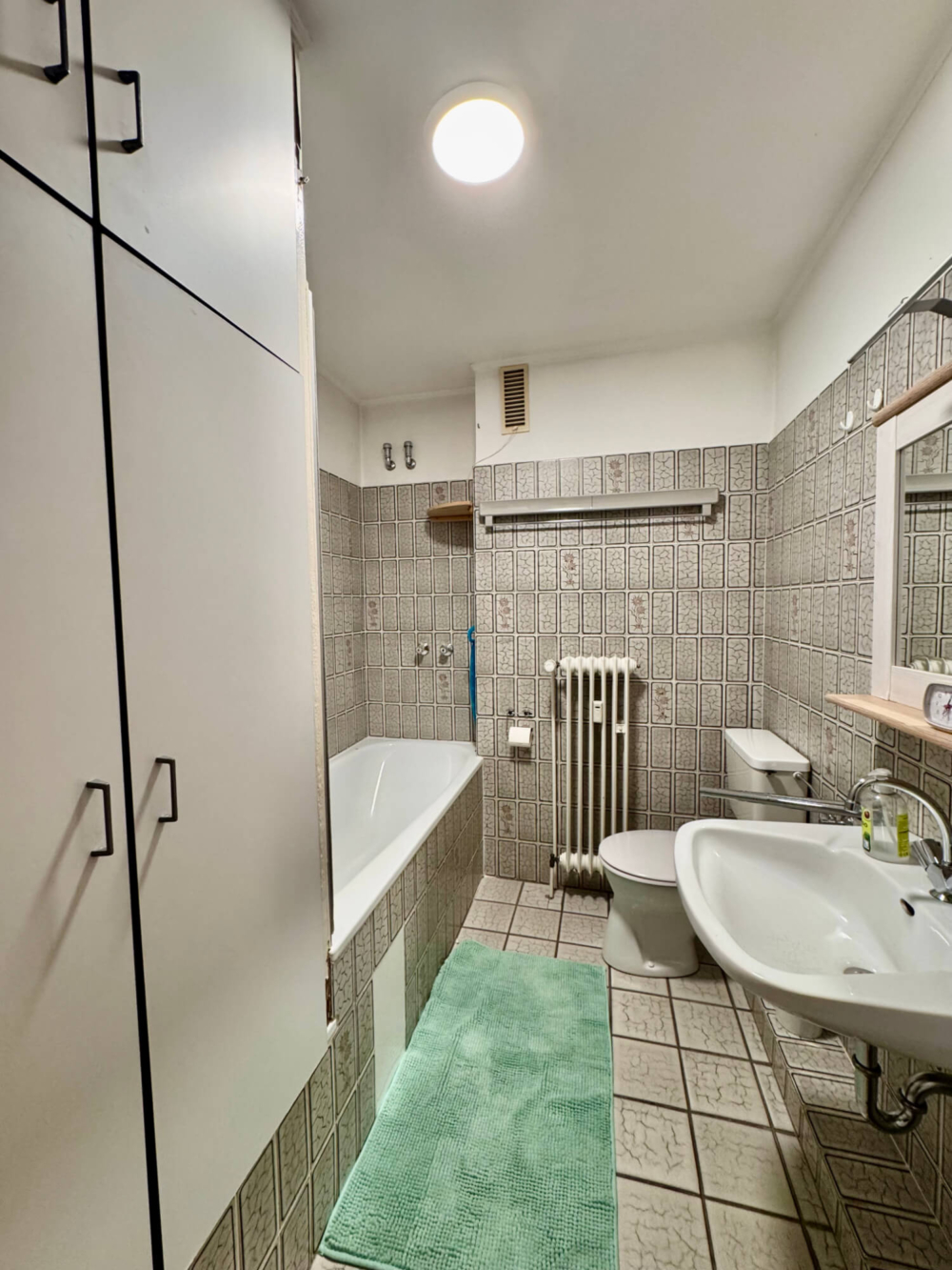 WI-332-2025-8-weidenbach-immobilien-herne-dachgeschosswohnung-herne-badezimmer