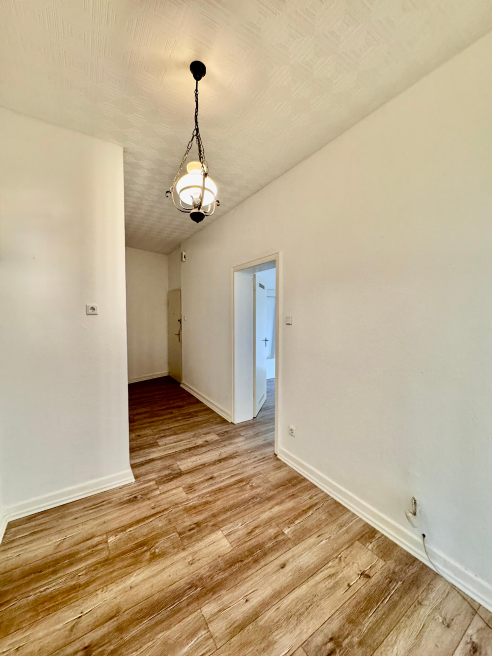 wi-335-2025-7-weidenbach-immobilien-herne-wohnung-herne-diele