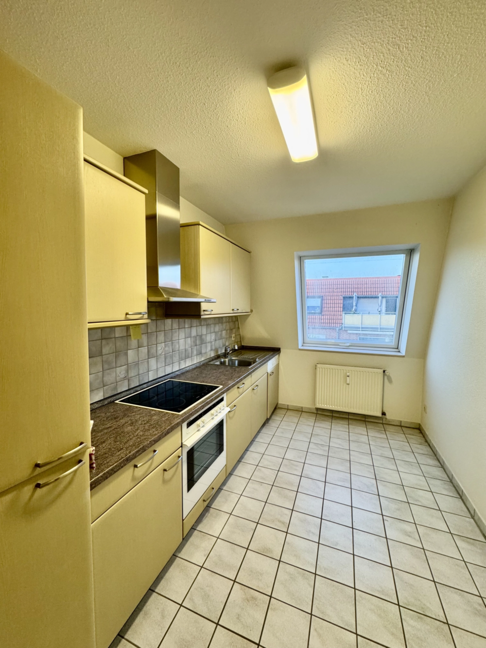 wi-348-2026-7-weidenbach-immobilien-herne-dachgeschosswohnung-herne-kueche