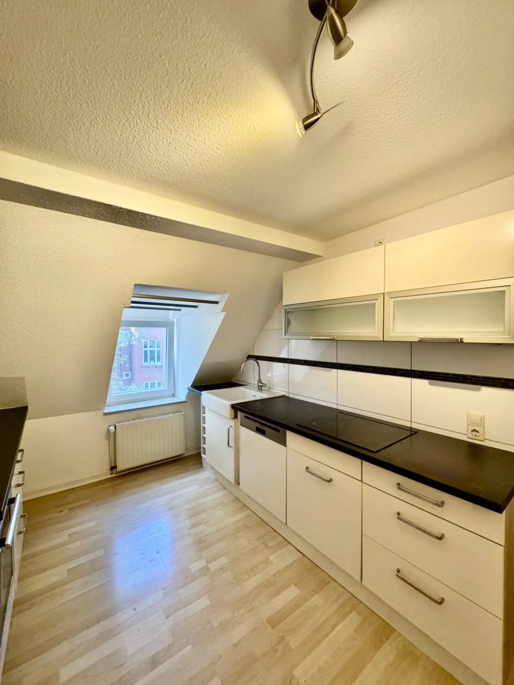 WI-360-2026-6-weidenbach-immobilien-herne-wohnung-herne-titelbild-kueche