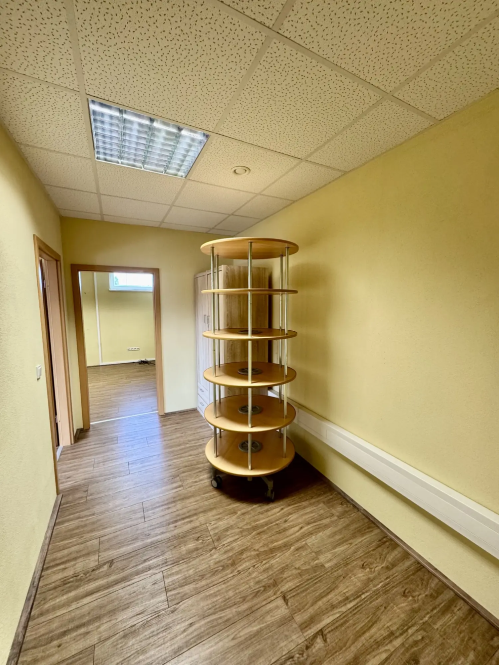 wi-359-2026-10-weidenbach-immobilien-herne-buero-herne-diele